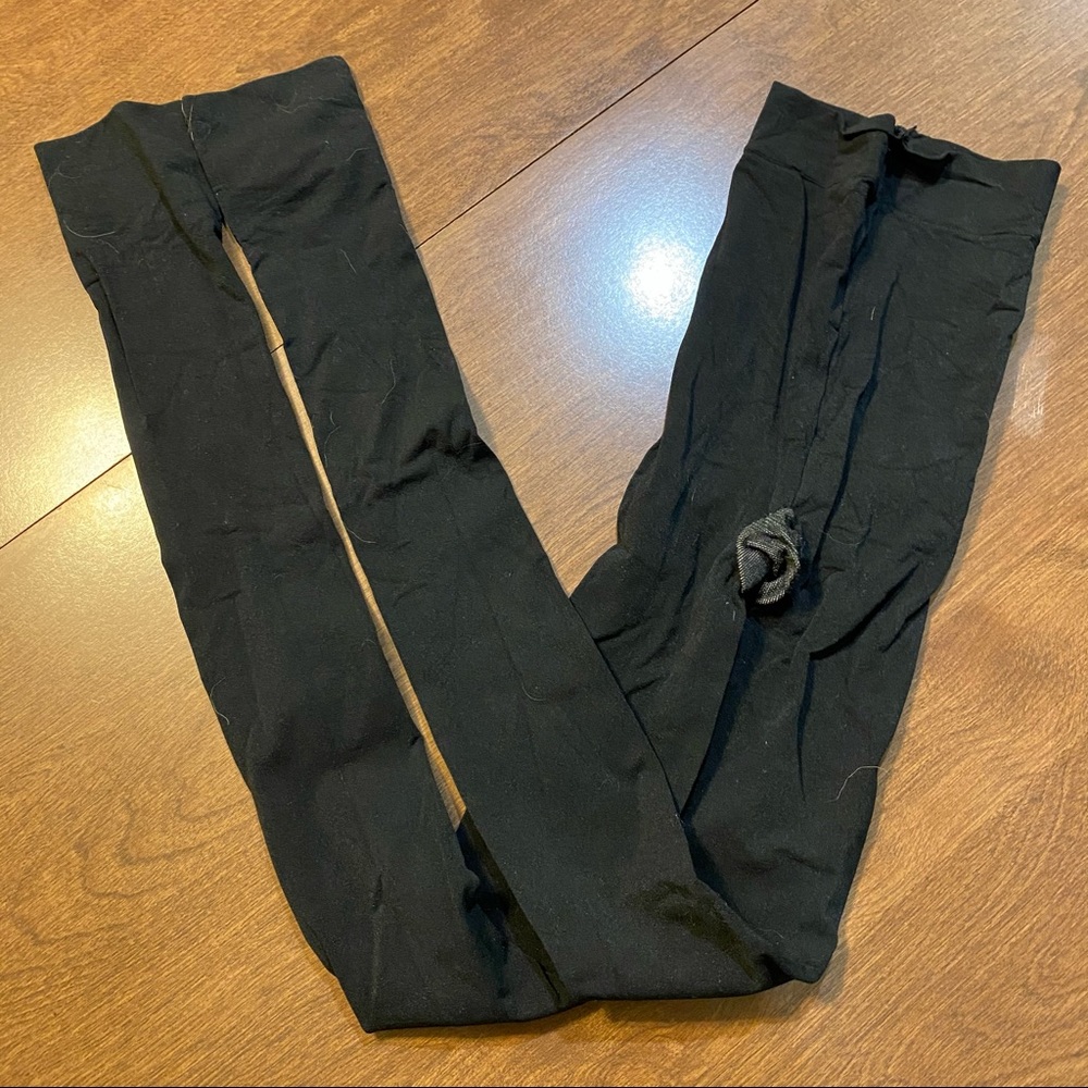 Black footless tights
